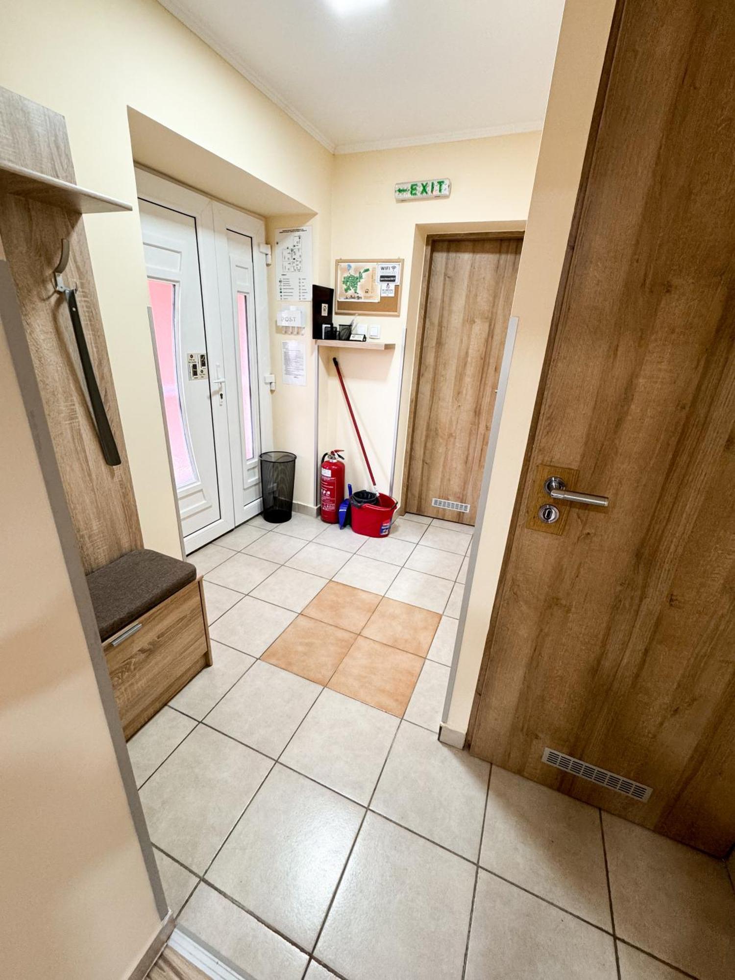 Kk Apartment Topolya Kültér fotó